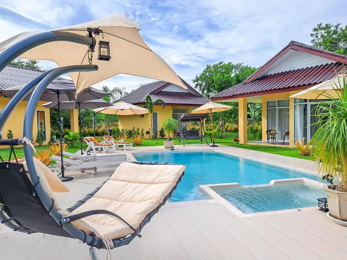 Ban Chamrung Pool Villa, Resort, Mae Ramphueng Beach, Ban Phe, Rayong, Residence M Thailand (Adults Only) מראה חיצוני תמונה