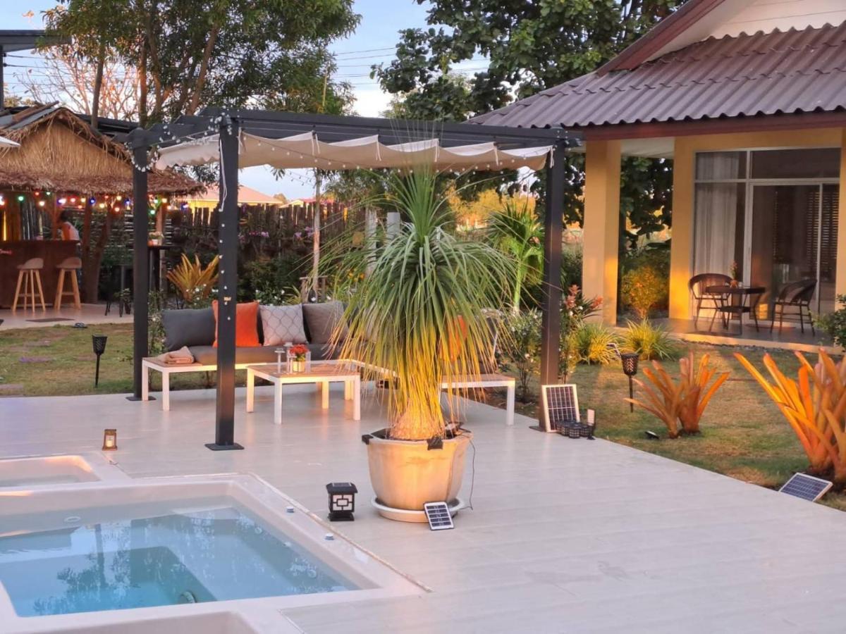 Ban Chamrung Pool Villa, Resort, Mae Ramphueng Beach, Ban Phe, Rayong, Residence M Thailand (Adults Only) מראה חיצוני תמונה