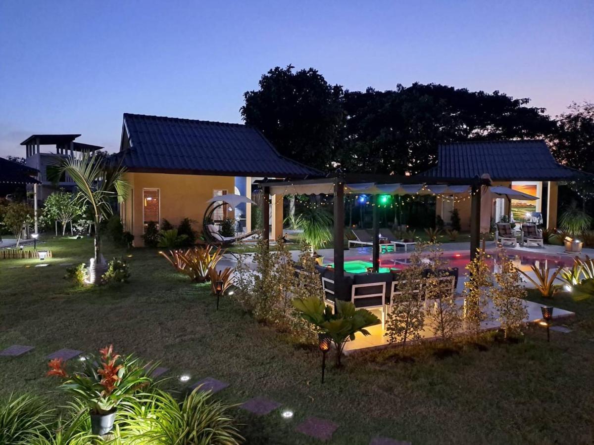 Ban Chamrung Pool Villa, Resort, Mae Ramphueng Beach, Ban Phe, Rayong, Residence M Thailand (Adults Only) מראה חיצוני תמונה
