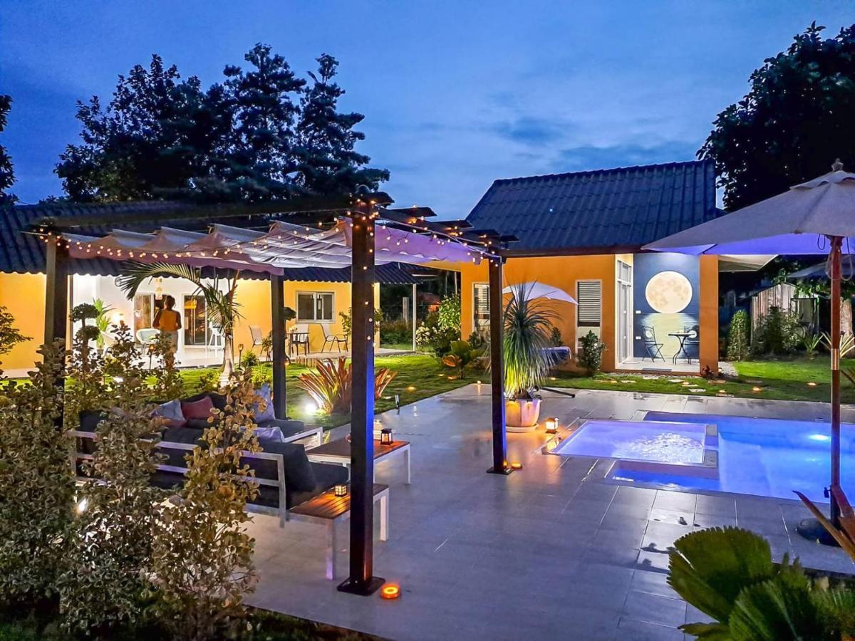 Ban Chamrung Pool Villa, Resort, Mae Ramphueng Beach, Ban Phe, Rayong, Residence M Thailand (Adults Only) מראה חיצוני תמונה