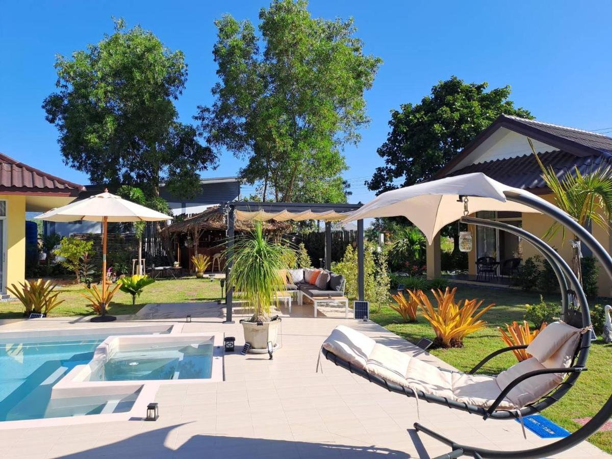 Ban Chamrung Pool Villa, Resort, Mae Ramphueng Beach, Ban Phe, Rayong, Residence M Thailand (Adults Only) מראה חיצוני תמונה
