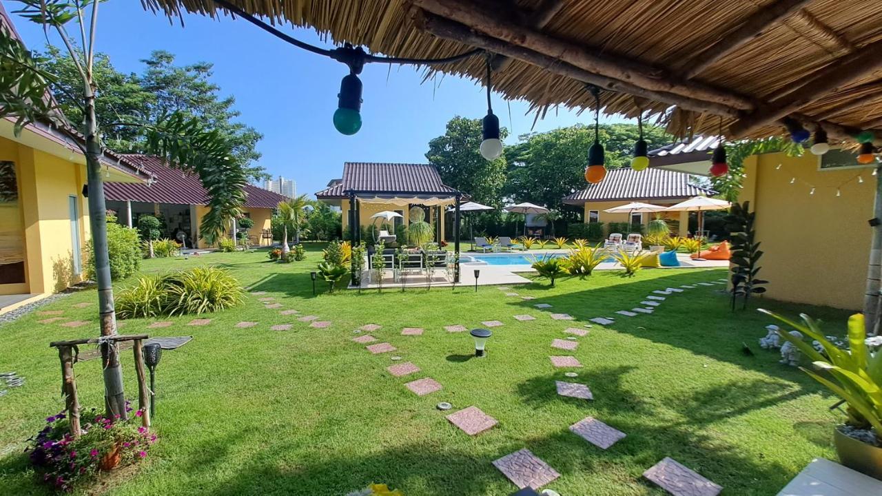 Ban Chamrung Pool Villa, Resort, Mae Ramphueng Beach, Ban Phe, Rayong, Residence M Thailand (Adults Only) מראה חיצוני תמונה