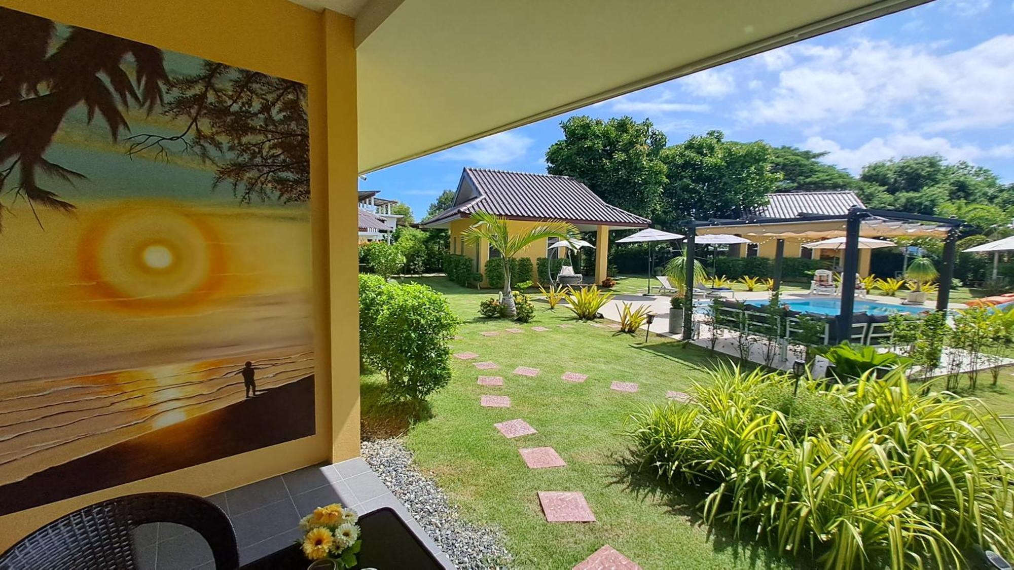 Ban Chamrung Pool Villa, Resort, Mae Ramphueng Beach, Ban Phe, Rayong, Residence M Thailand (Adults Only) מראה חיצוני תמונה